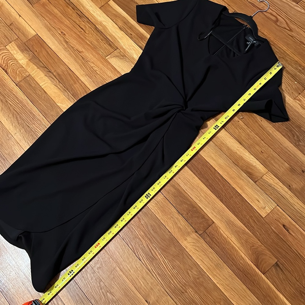 Stretch Crepe Side Knot Dress
Tahari ASL - Picture 9 of 10